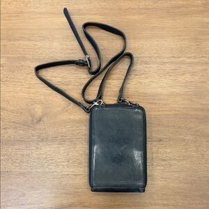 Eddie Bower Black Leather travel Crossbody Bag